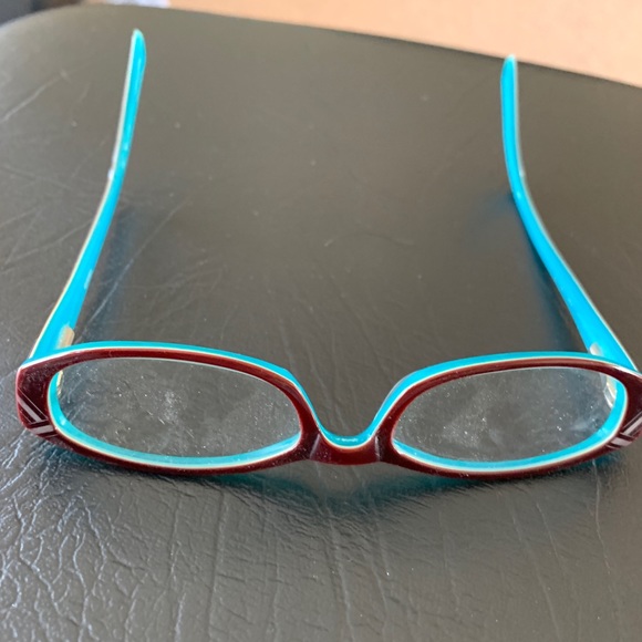 Colorful, Cosmopolitan glasses. - Picture 2 of 4